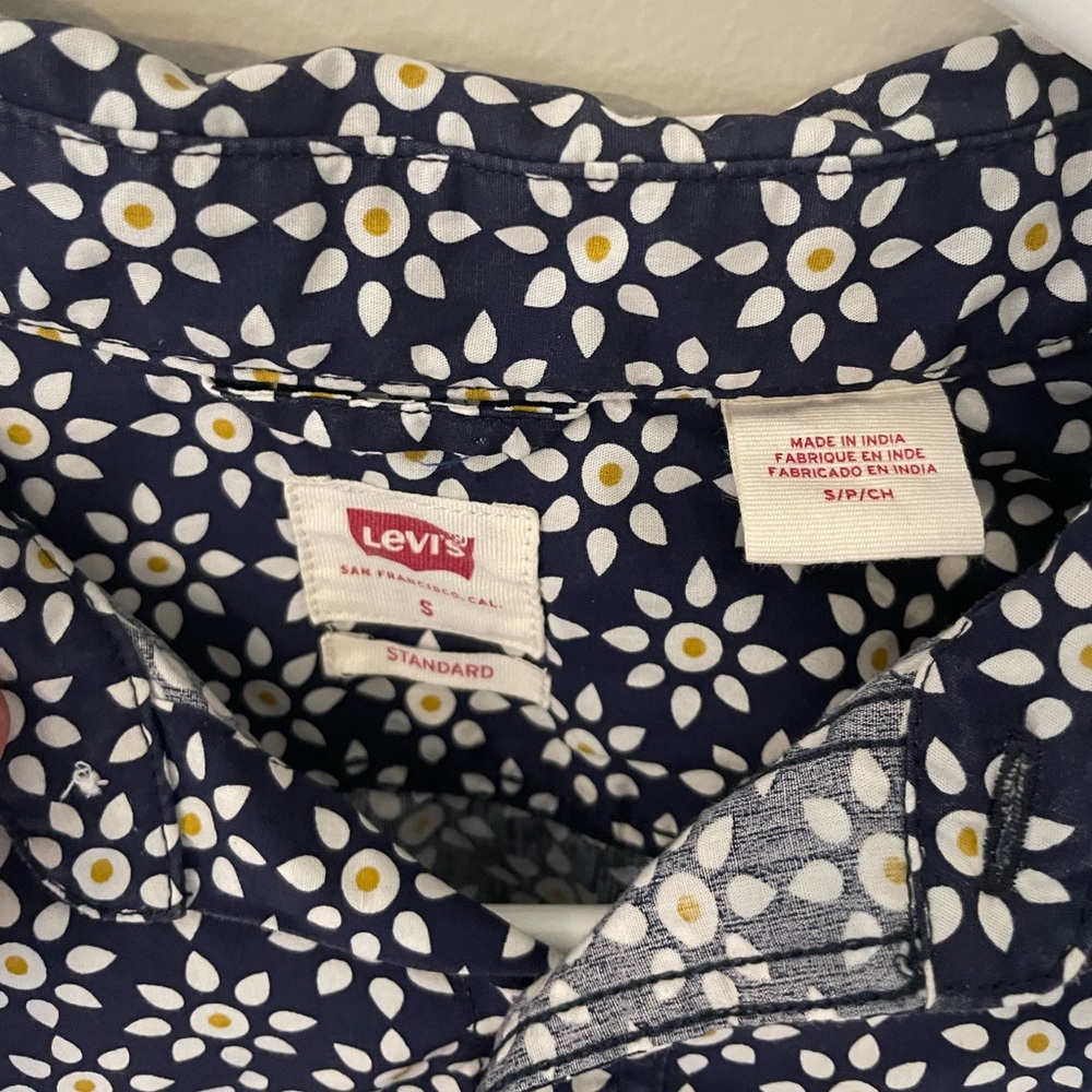 Levi's Button Down - image 2
